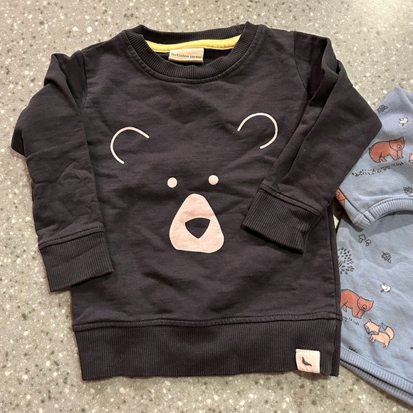 2 baby sweaters size 3 months - Picture 3 of 6